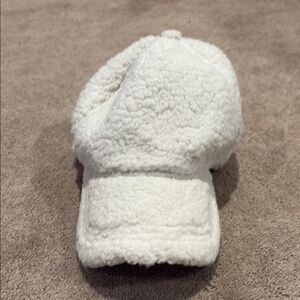 American Eagle Cream Sherpa Cap